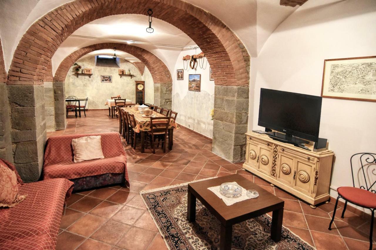 Villa Il Palazzo Cortona Esterno foto